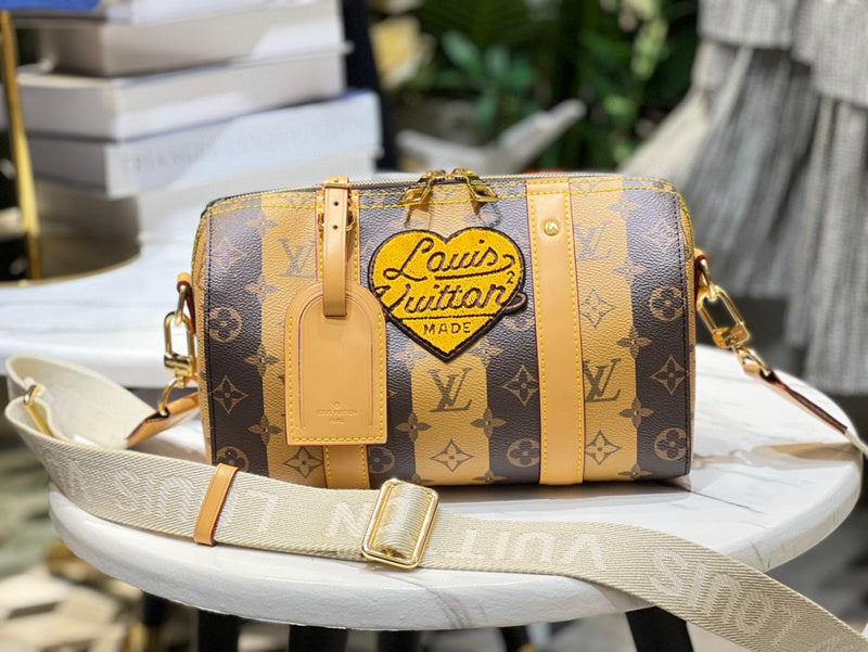 MC-LV-Bags-001