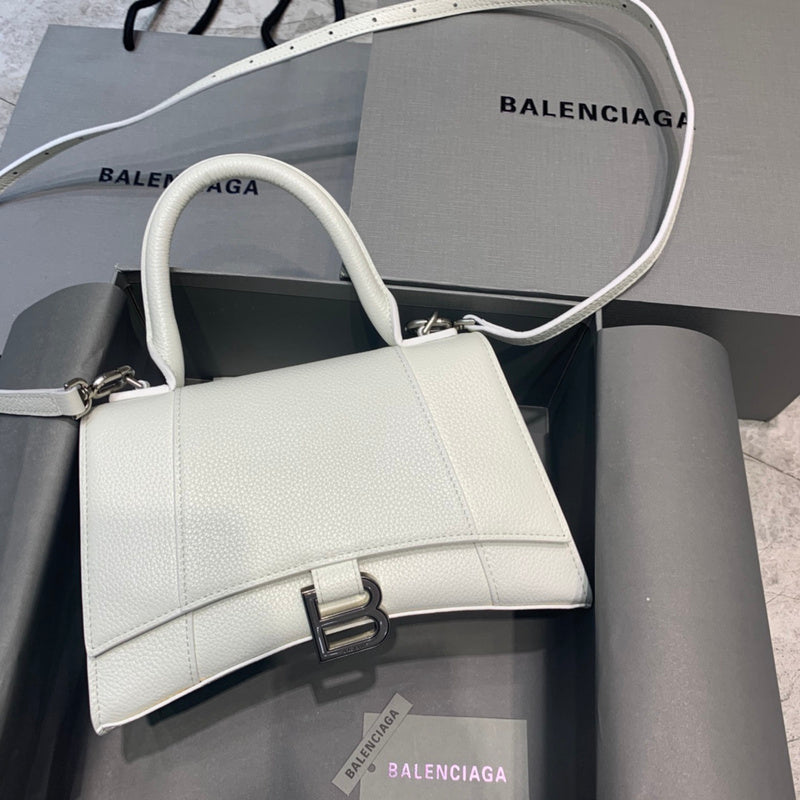 MC-Balenciaga-003