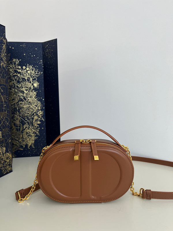 MC-Christian Dior-004