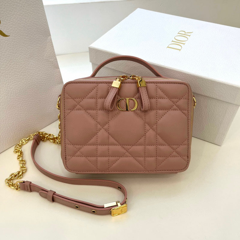 MC-Christian Dior-005