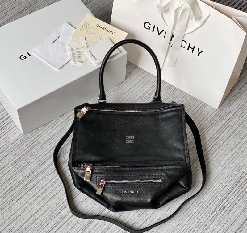 MC-GIVENCHY-003