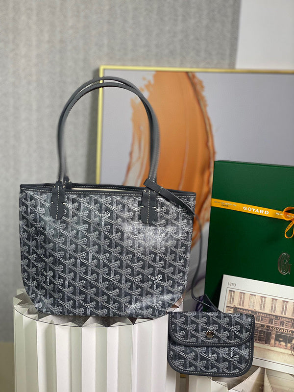 MC-Goyard-007