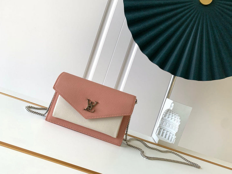 MC-LV-Bags-036
