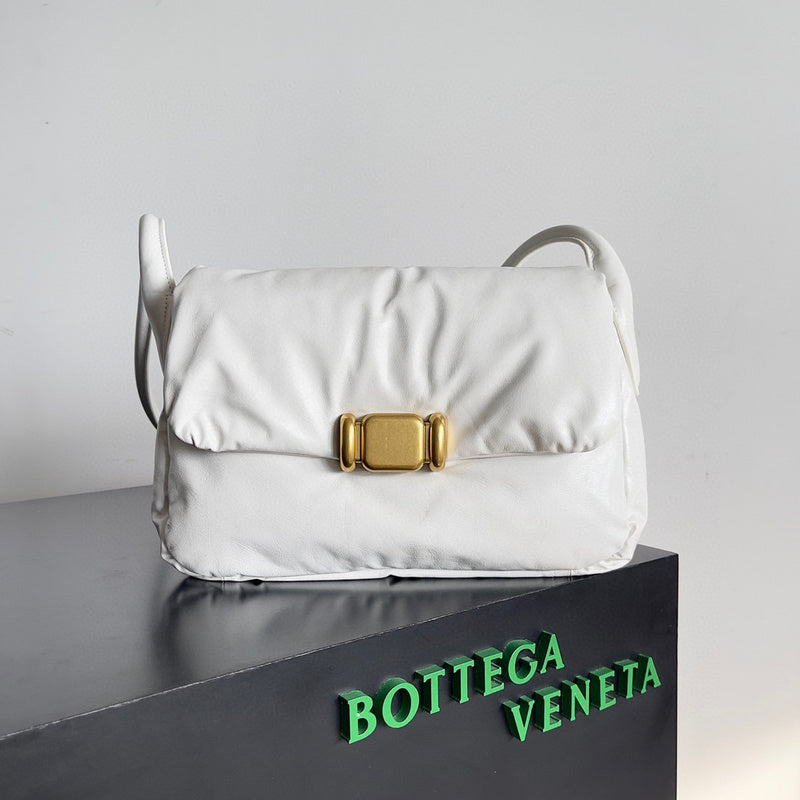 MC-Bottega Veneta-013