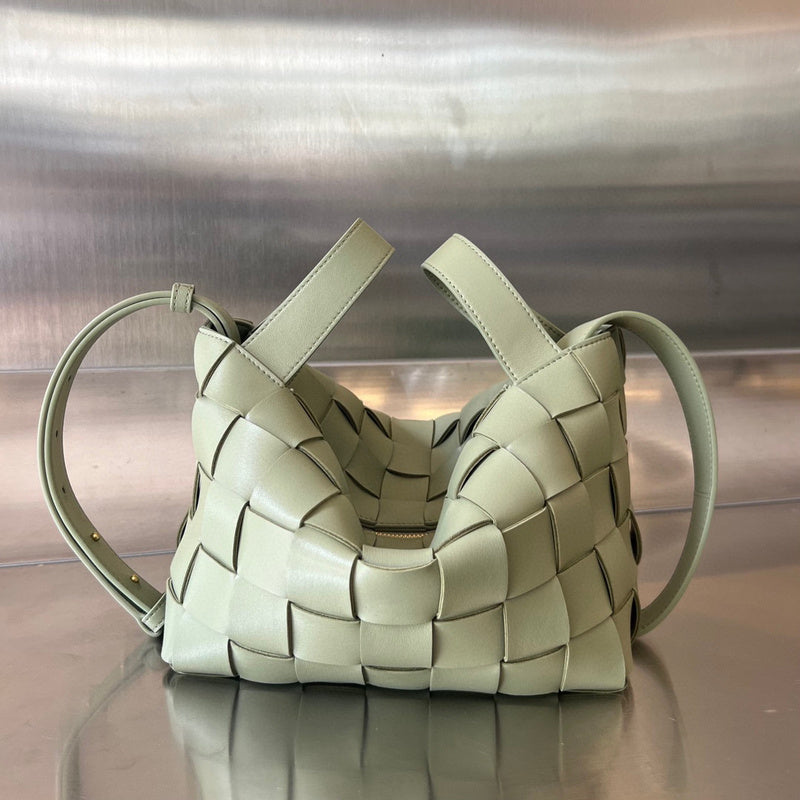 MC-Bottega Veneta-016