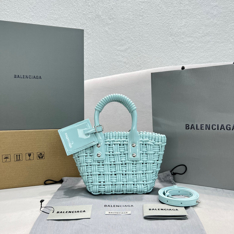 MC-Balenciaga-011
