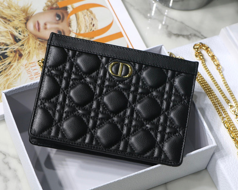 MC-Christian Dior-032