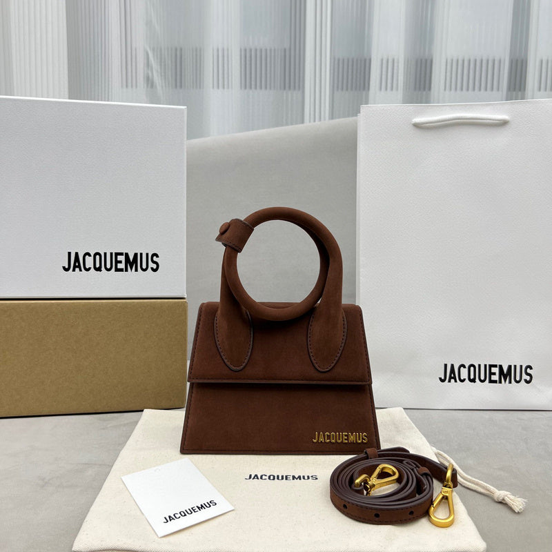 MC-JACQUEMUS-004