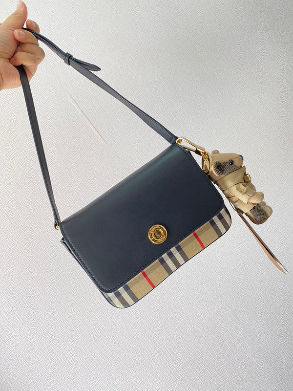 MC-Burberry-005