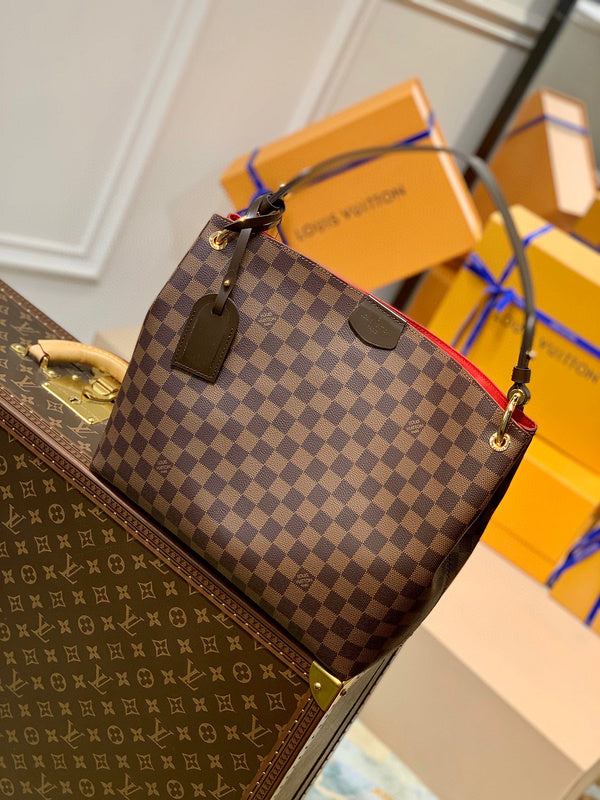 MC-LV-Bags-068