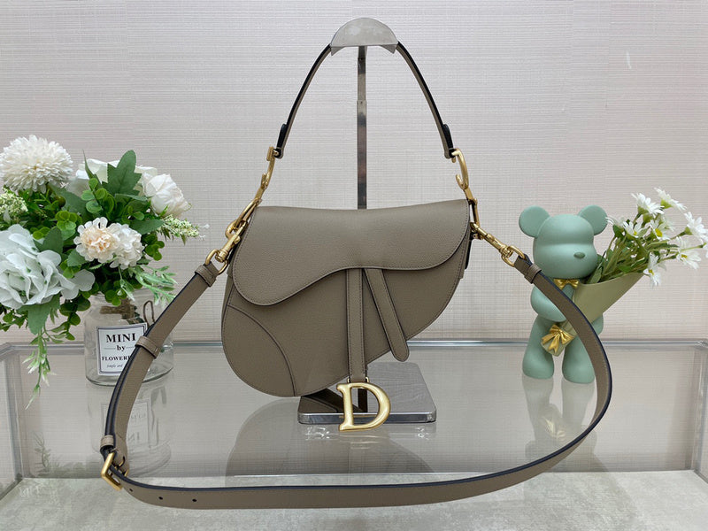 MC-Christian Dior-063