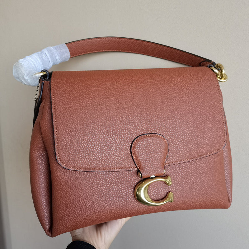 MC-Coach-004