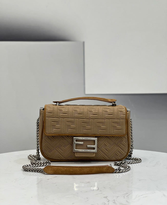 MC-FENDI-062