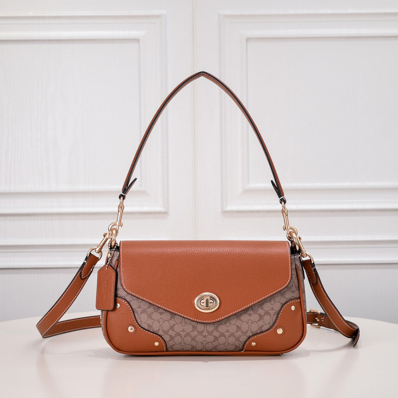 MC-Coach-006