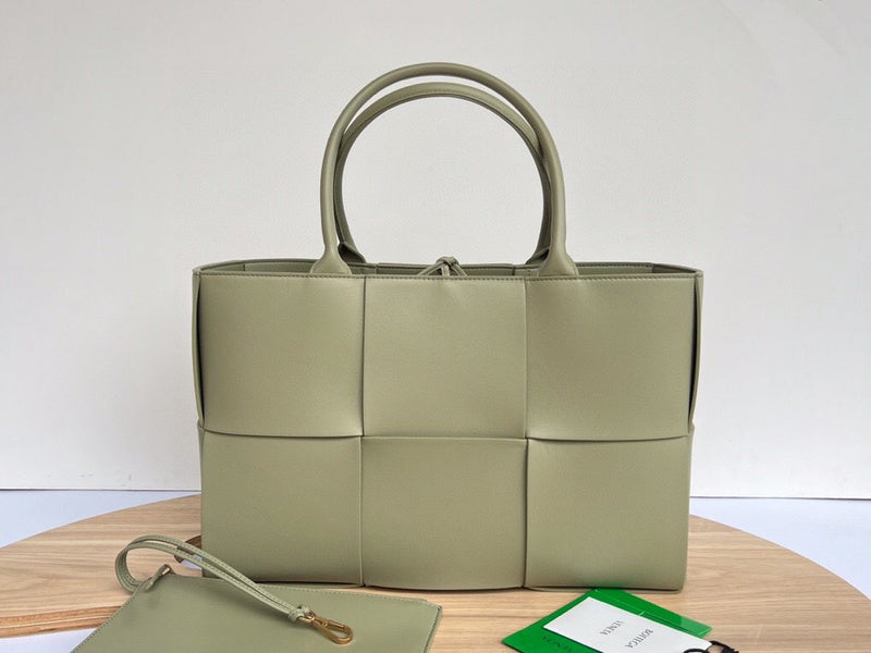 MC-Bottega Veneta-035
