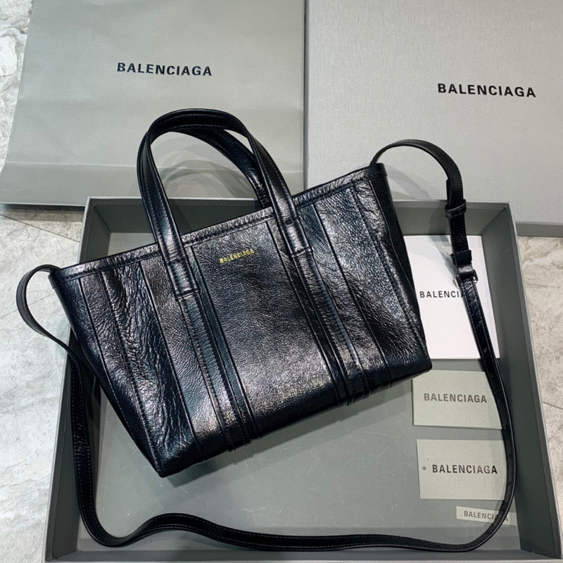 MC-Balenciaga-032