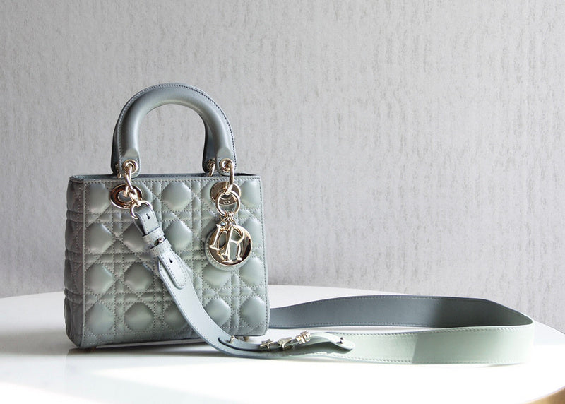 MC-Christian Dior-069