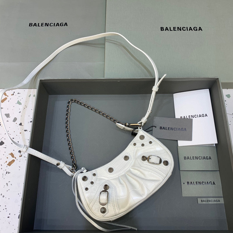 MC-Balenciaga-034