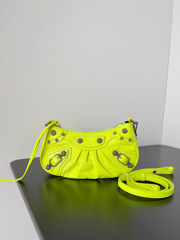 MC-Balenciaga-036