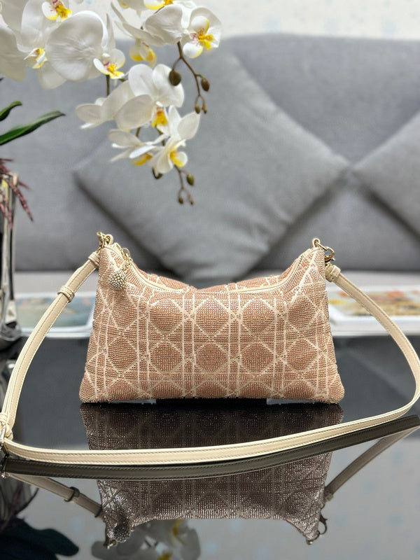 MC-Christian Dior-082