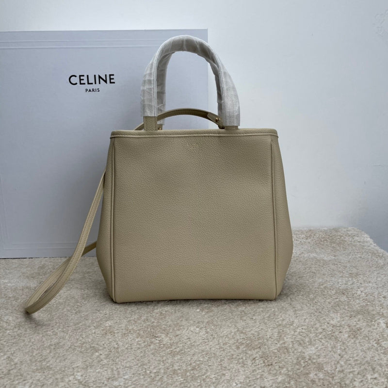 MC-Celine-040