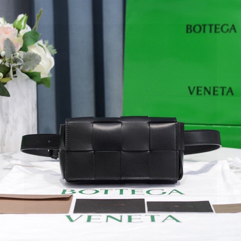 MC-Bottega Veneta-056
