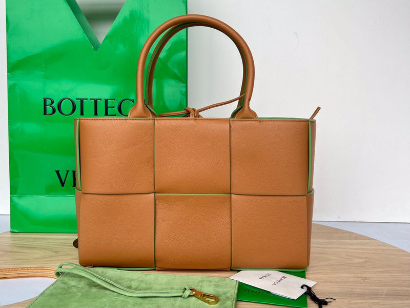 MC-Bottega Veneta-078