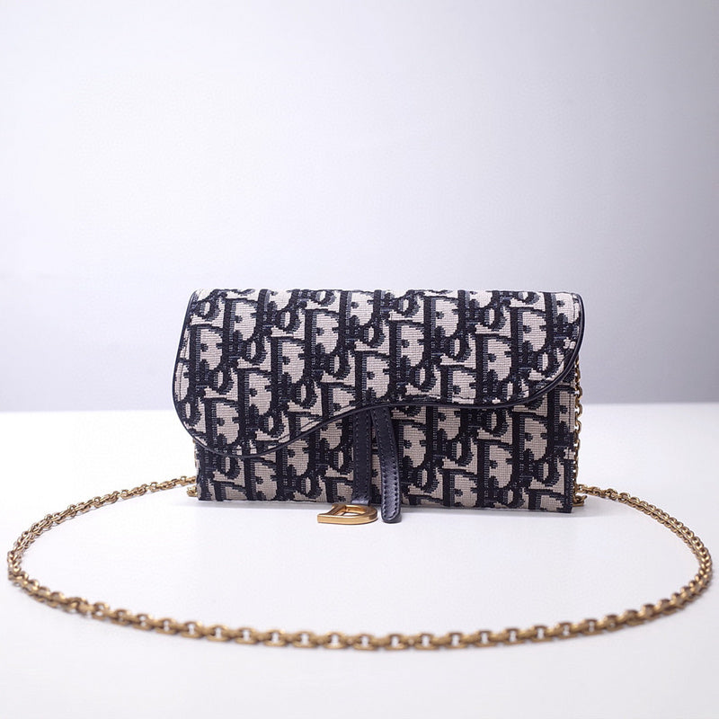 MC-Christian Dior-139