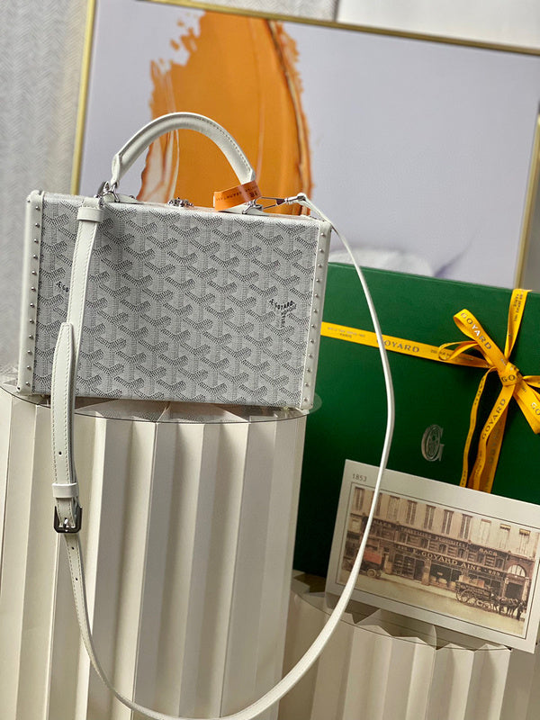 MC-Goyard-052