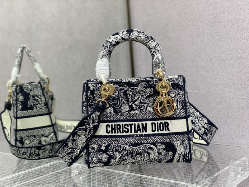 MC-Christian Dior-143