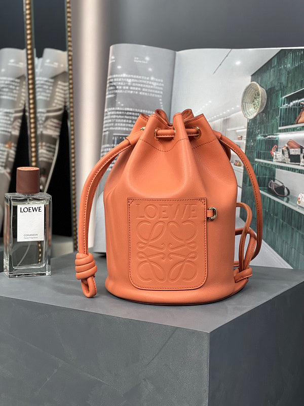 MC-Loewe-035
