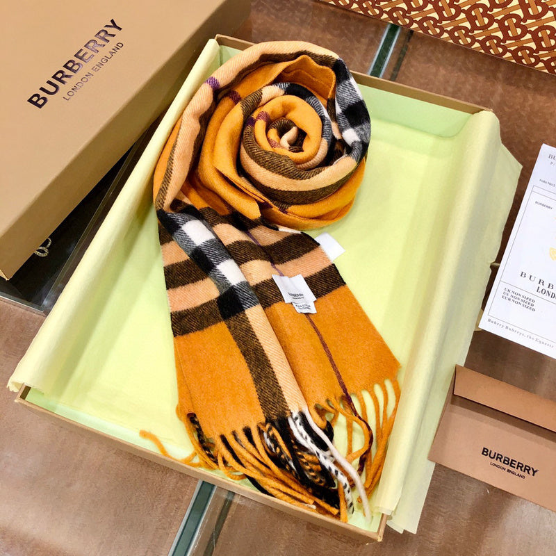 MC-Scarfs-053