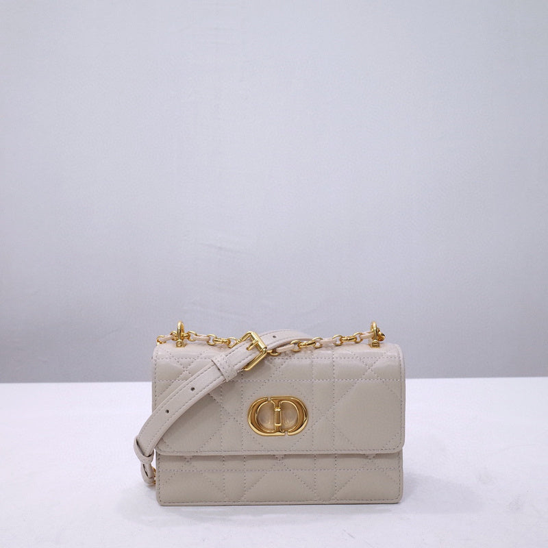 MC-Christian Dior-166