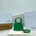 MC-JACQUEMUS-017