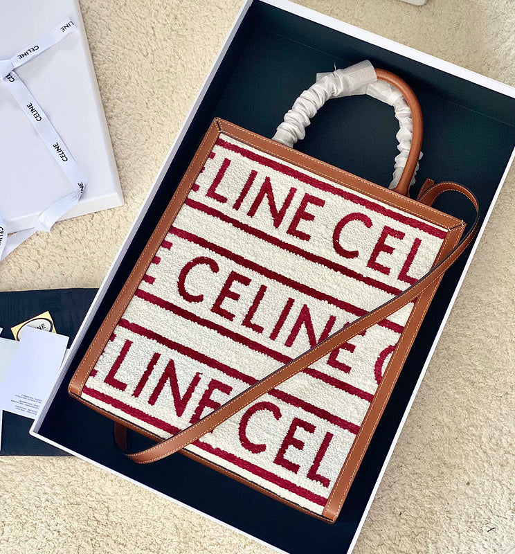 MC-Celine-072