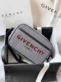 MC-GIVENCHY-025