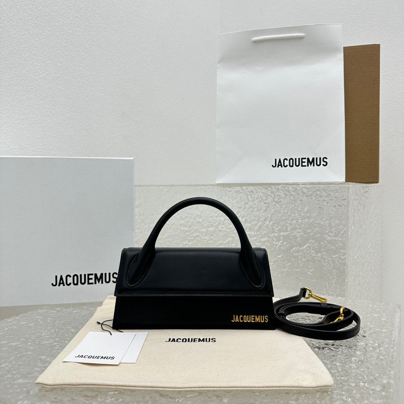 MC-JACQUEMUS-021