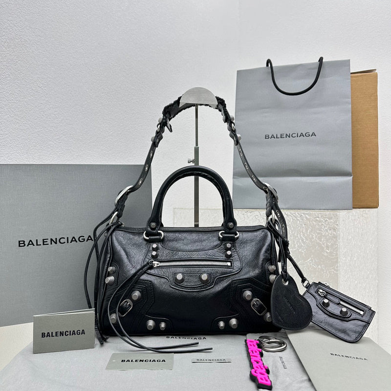 MC-Balenciaga-083