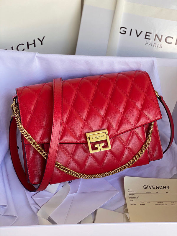 MC-GIVENCHY-026