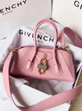 MC-GIVENCHY-029