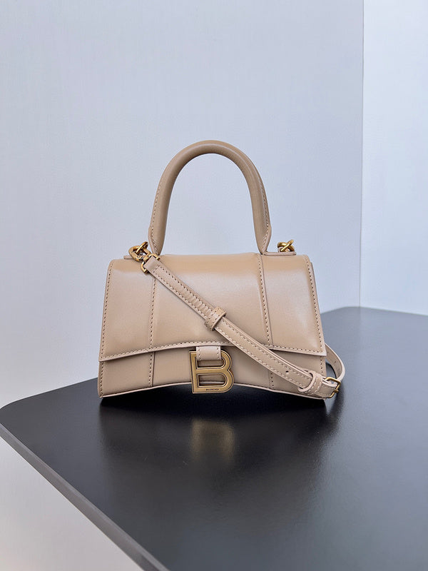 MC-Balenciaga-098