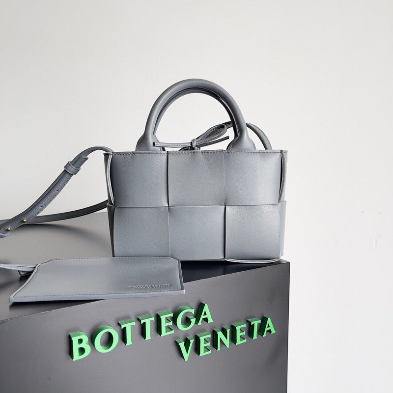 MC-Bottega Veneta-132