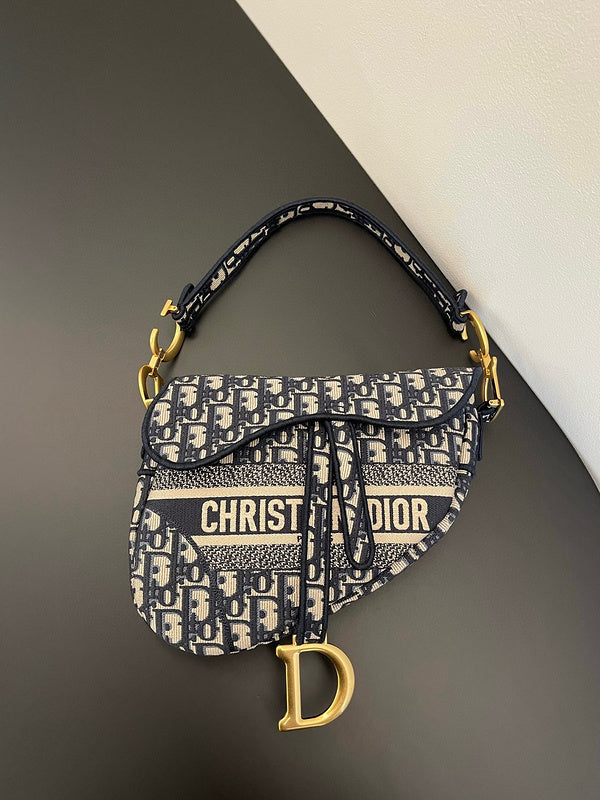MC-Christian Dior-225