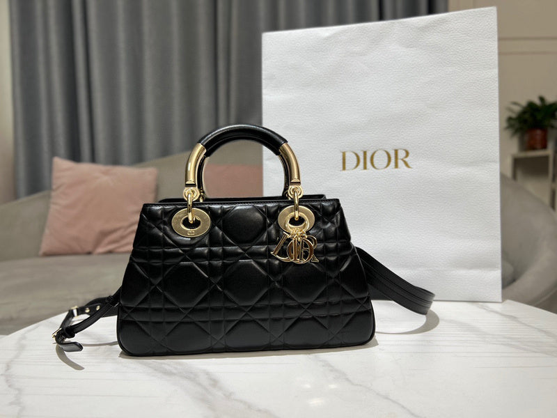 MC-Christian Dior-226