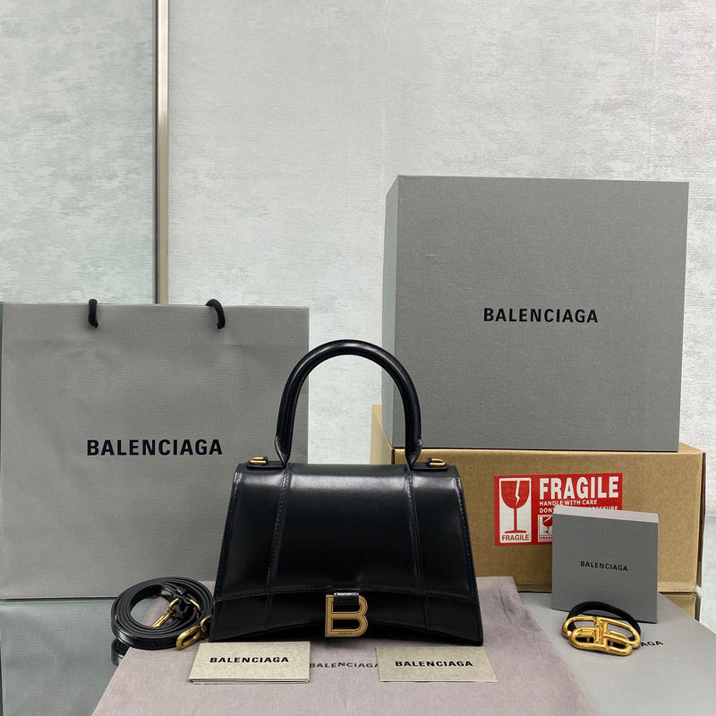 MC-Balenciaga-108