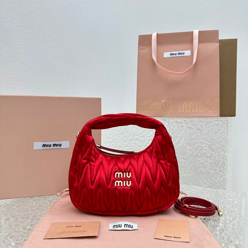 MC-Miu Miu-038