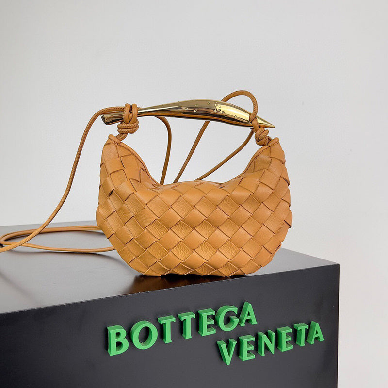 MC-Bottega Veneta-150