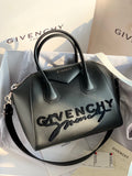 MC-GIVENCHY-034