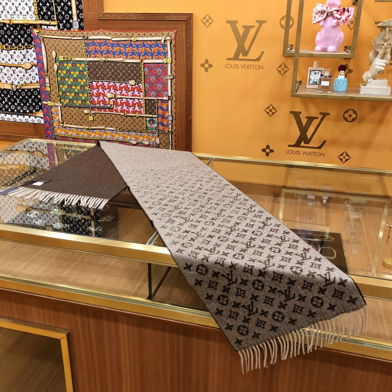 MC-Scarfs-080