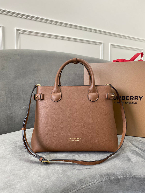 MC-Burberry-032